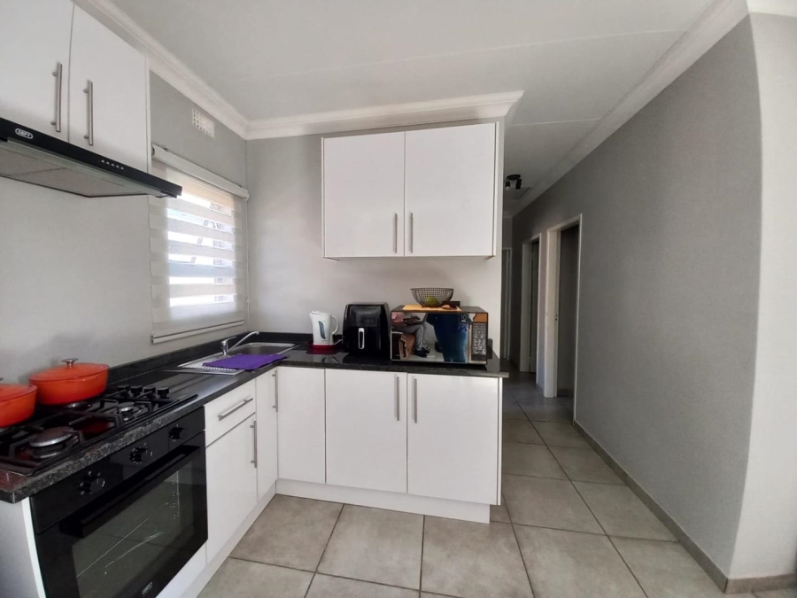 3 Bedroom Property for Sale in South Hills Gauteng