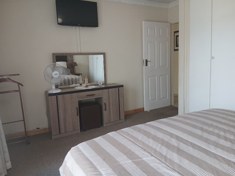 2 Bedroom Property for Sale in Albertsdal Gauteng
