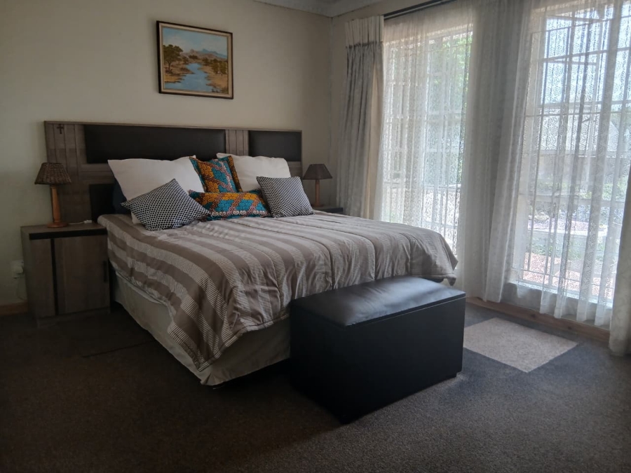 2 Bedroom Property for Sale in Albertsdal Gauteng