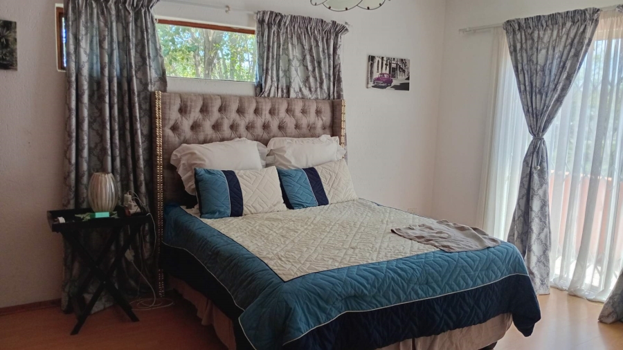 3 Bedroom Property for Sale in Brackendowns Gauteng