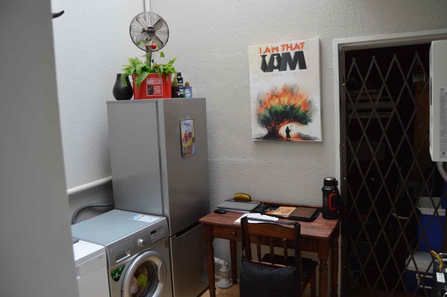 2 Bedroom Property for Sale in Brackenhurst Gauteng