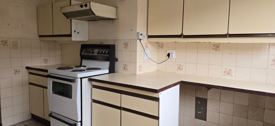 3 Bedroom Property for Sale in Tulisa Park Gauteng