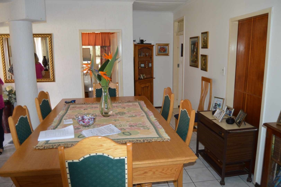 4 Bedroom Property for Sale in Brackenhurst Gauteng