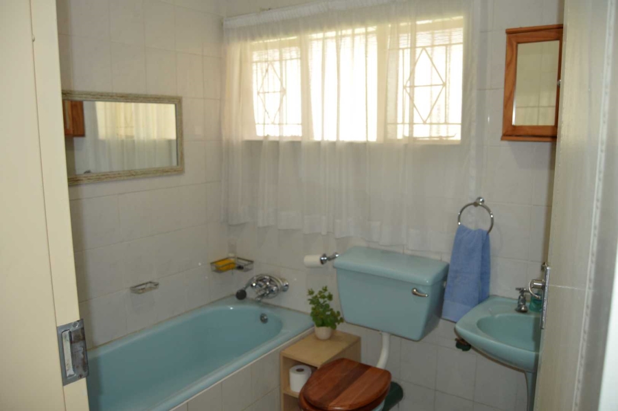 4 Bedroom Property for Sale in Brackenhurst Gauteng