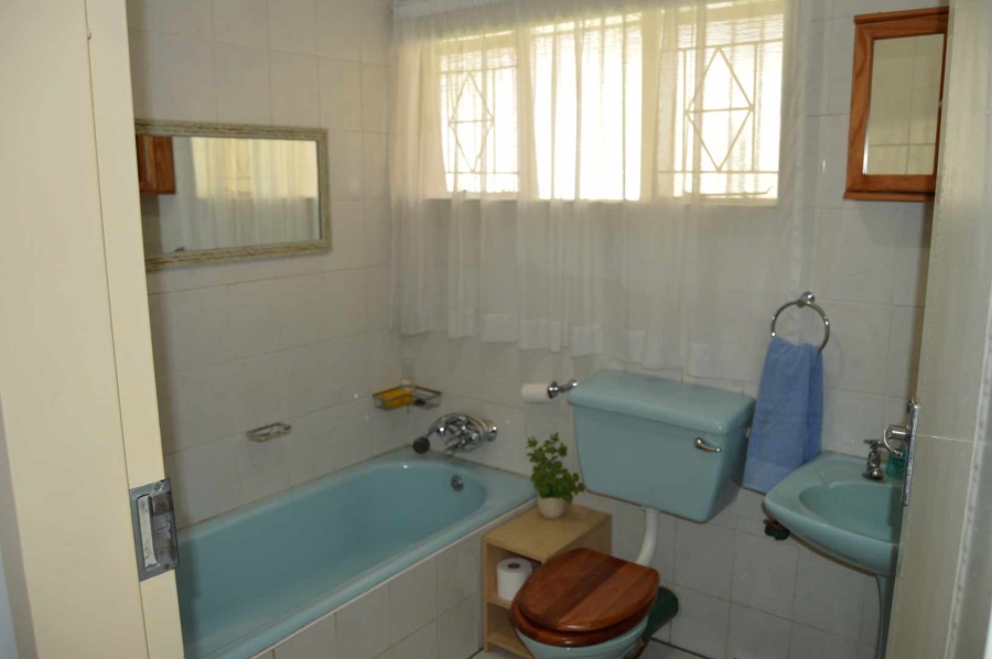 4 Bedroom Property for Sale in Brackenhurst Gauteng