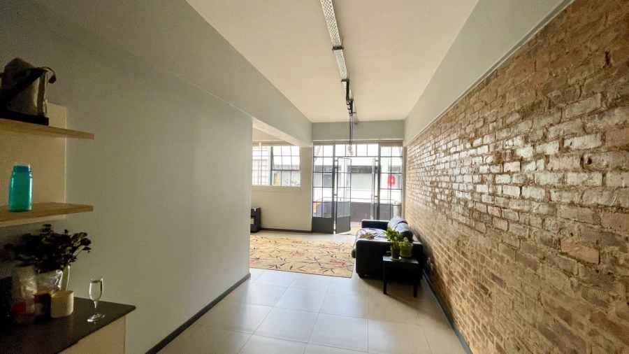 1 Bedroom Property for Sale in Braamfontein Gauteng