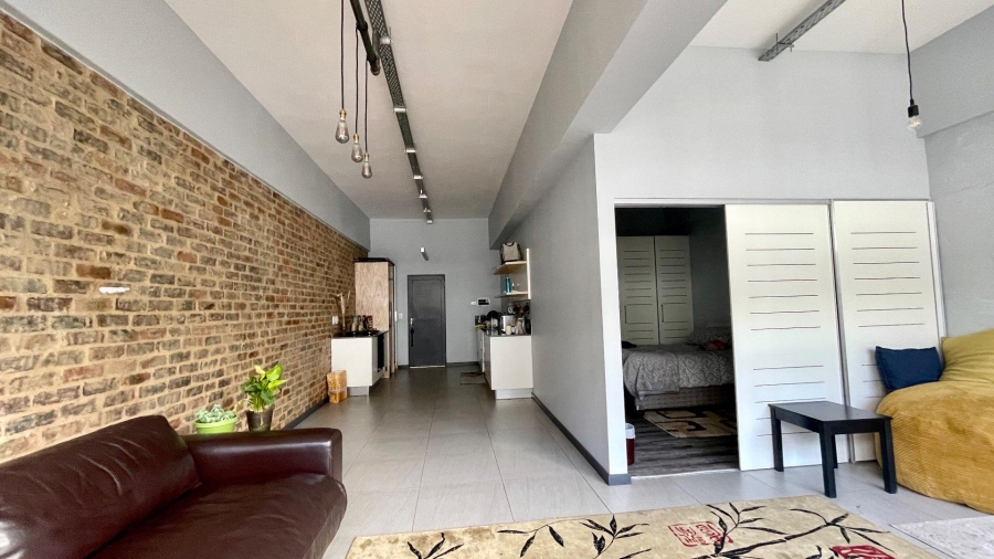 1 Bedroom Property for Sale in Braamfontein Gauteng