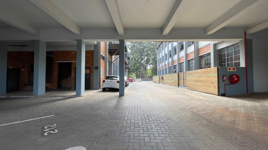 1 Bedroom Property for Sale in Braamfontein Gauteng
