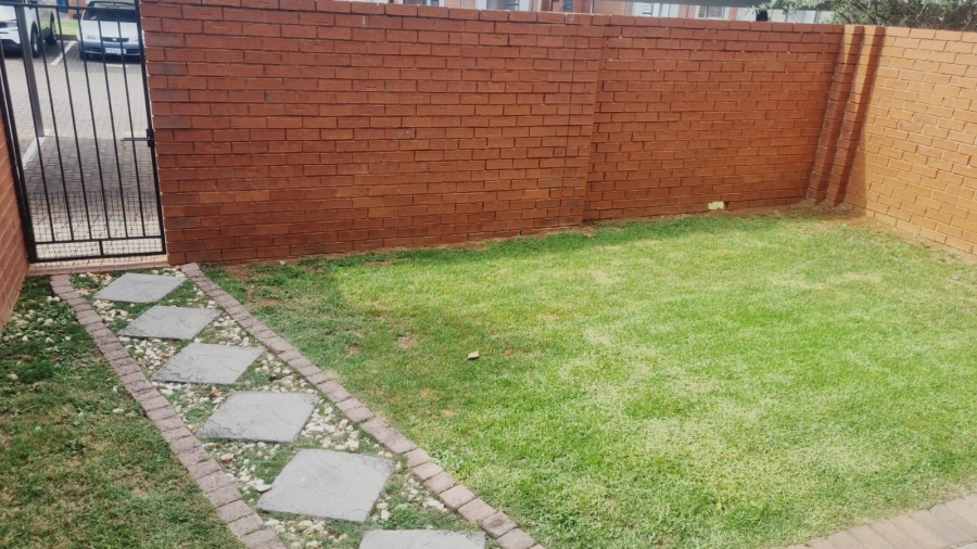 2 Bedroom Property for Sale in Irene Gauteng