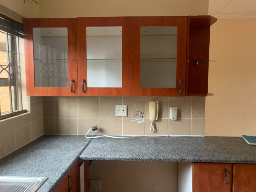 2 Bedroom Property for Sale in Winchester Hills Gauteng