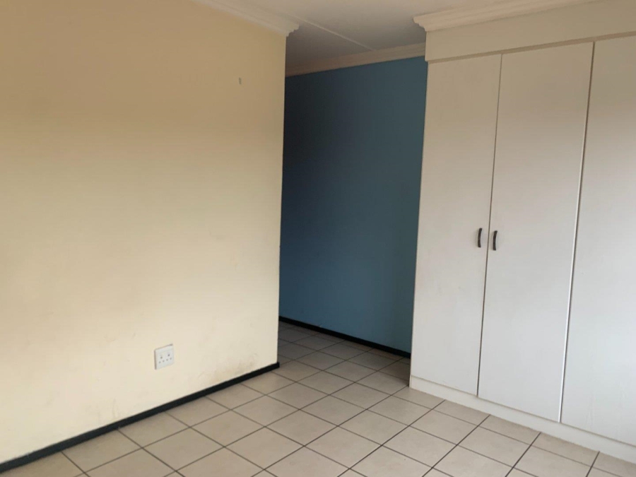 2 Bedroom Property for Sale in Winchester Hills Gauteng