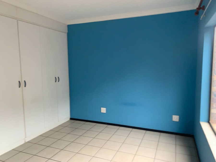 2 Bedroom Property for Sale in Winchester Hills Gauteng