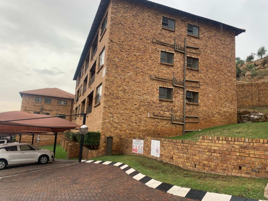 2 Bedroom Property for Sale in Winchester Hills Gauteng