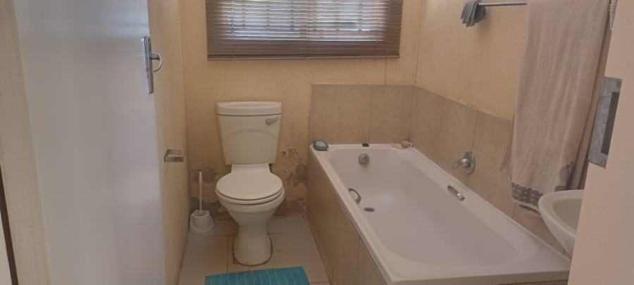3 Bedroom Property for Sale in Mahube Valley Gauteng