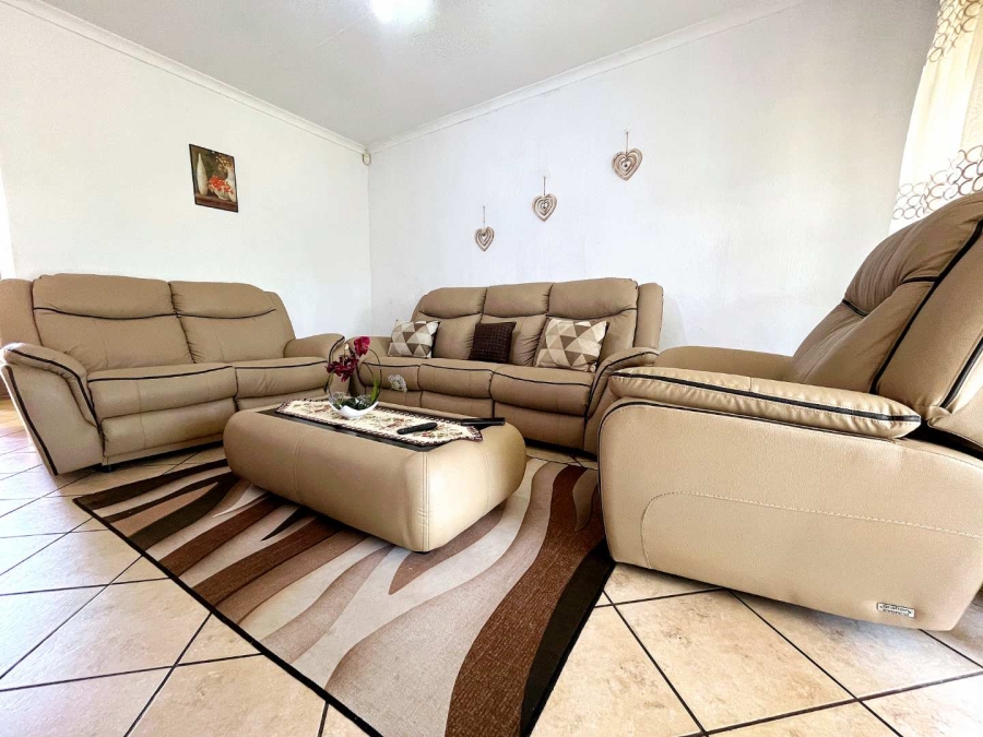 2 Bedroom Property for Sale in Willow Park Manor Gauteng