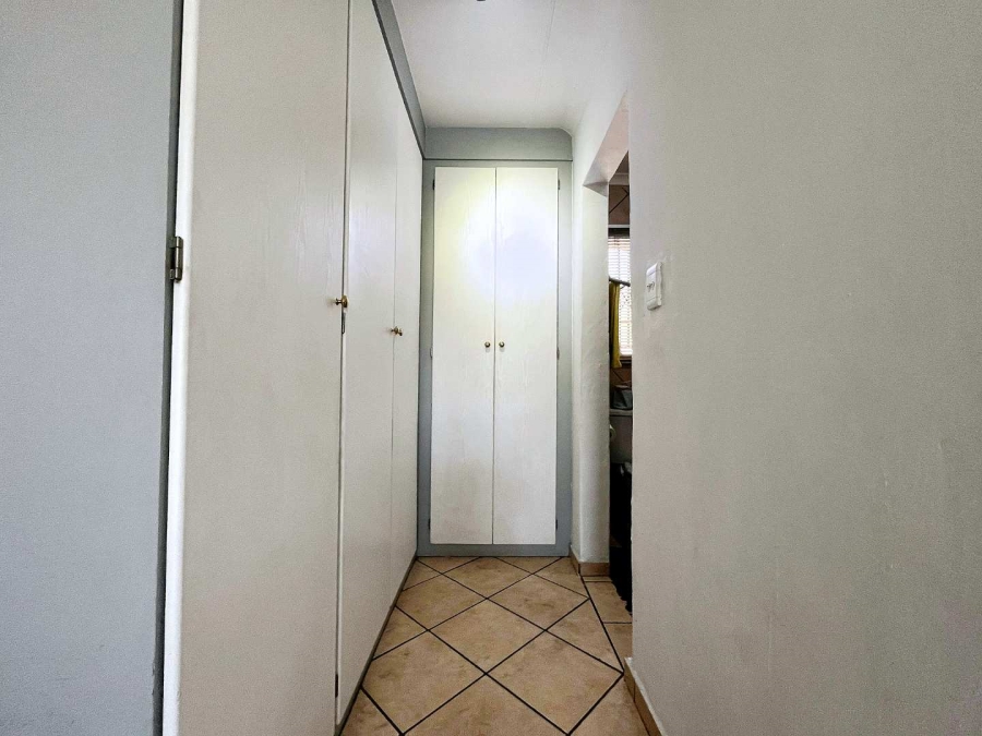 2 Bedroom Property for Sale in Willow Park Manor Gauteng