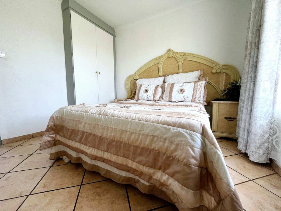 2 Bedroom Property for Sale in Willow Park Manor Gauteng