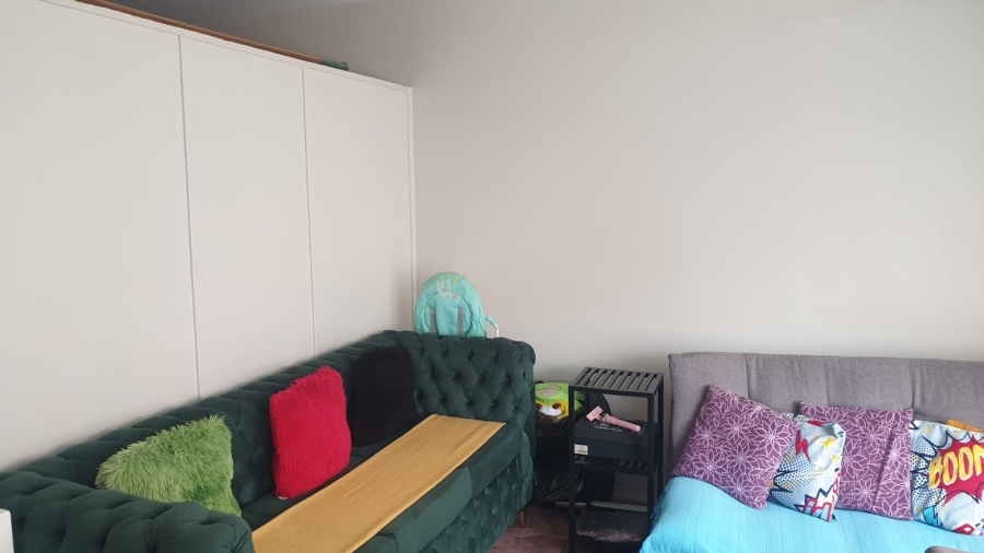 1 Bedroom Property for Sale in Sunnyside Gauteng