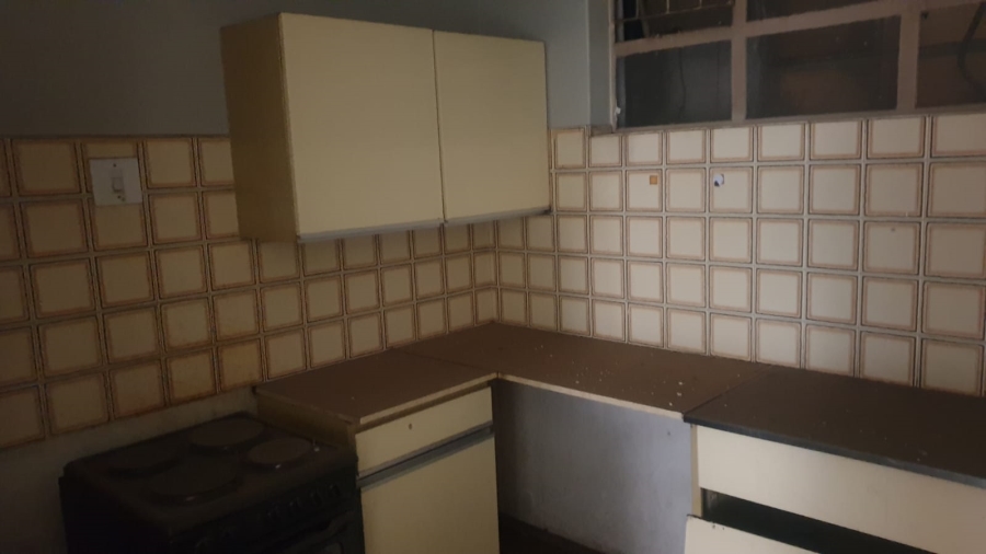 2 Bedroom Property for Sale in Pretoria Central Gauteng