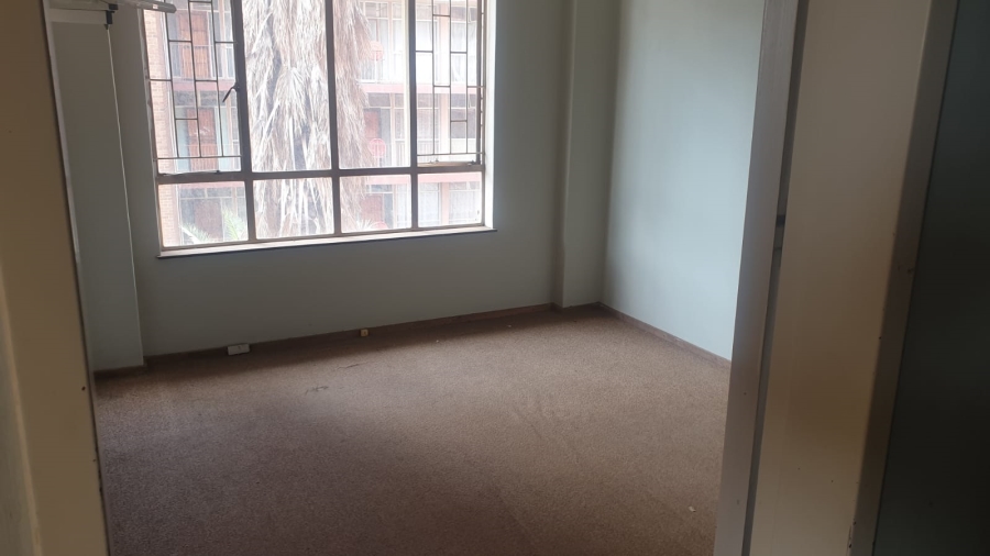 2 Bedroom Property for Sale in Pretoria Central Gauteng