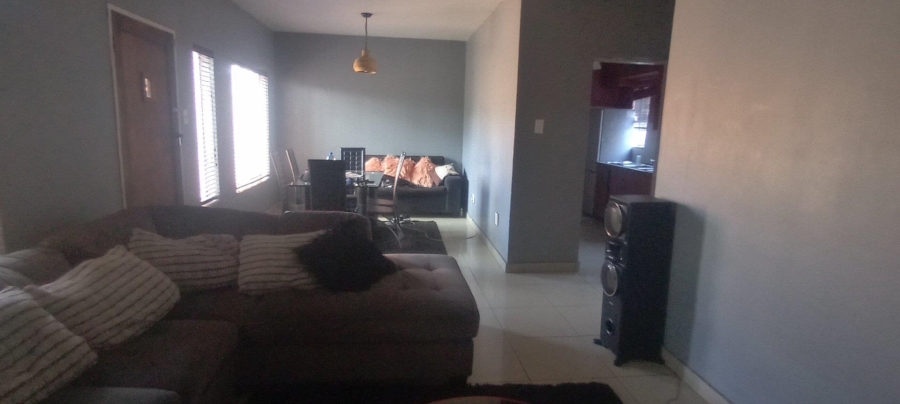 2 Bedroom Property for Sale in Silverton Gauteng