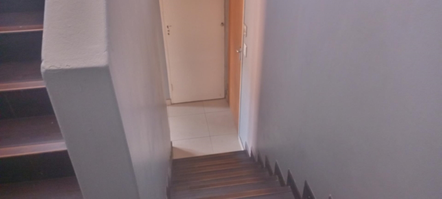 2 Bedroom Property for Sale in Silverton Gauteng