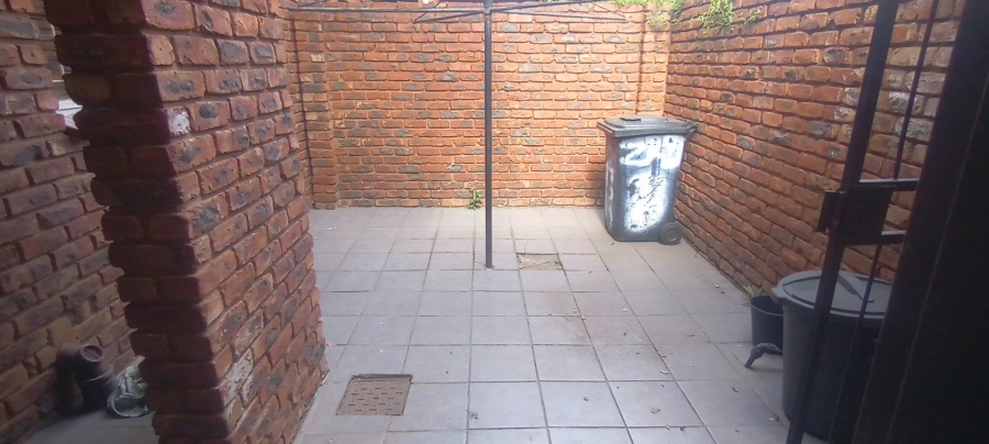 2 Bedroom Property for Sale in Silverton Gauteng