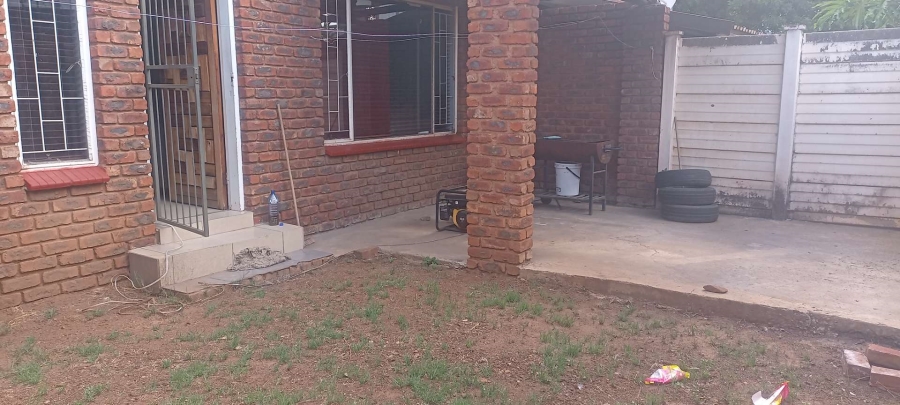 2 Bedroom Property for Sale in Silverton Gauteng