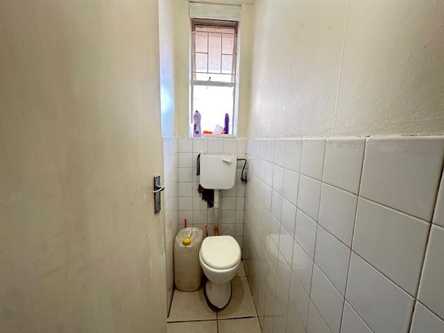 2 Bedroom Property for Sale in Sunnyside Gauteng