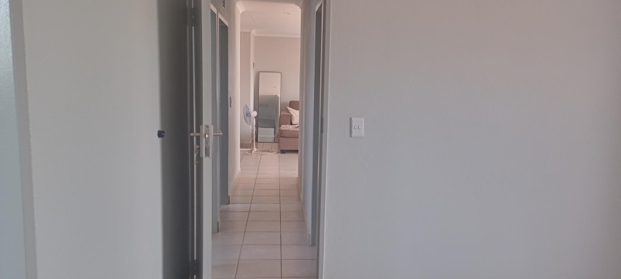 3 Bedroom Property for Sale in Mahube Valley Gauteng