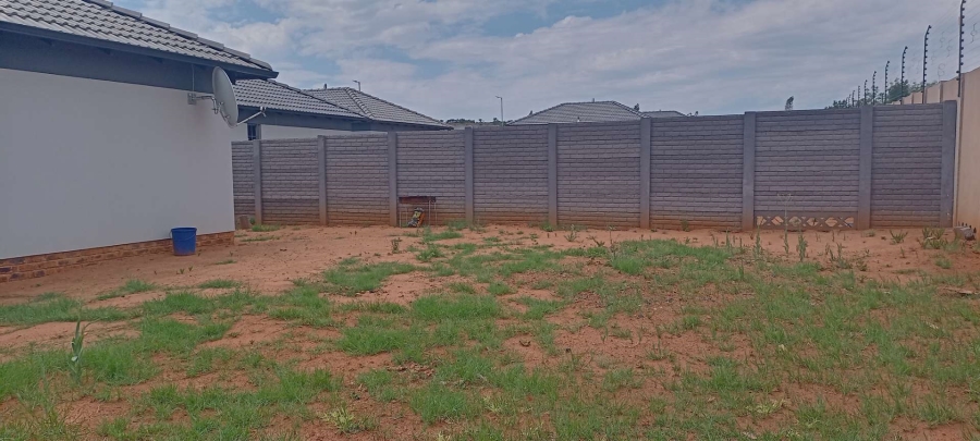 3 Bedroom Property for Sale in Mahube Valley Gauteng