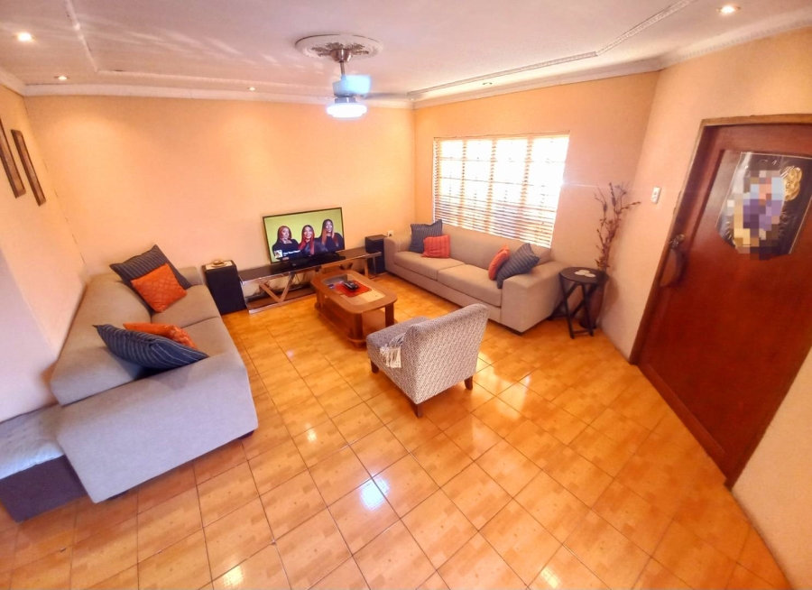4 Bedroom Property for Sale in Atteridgeville Gauteng