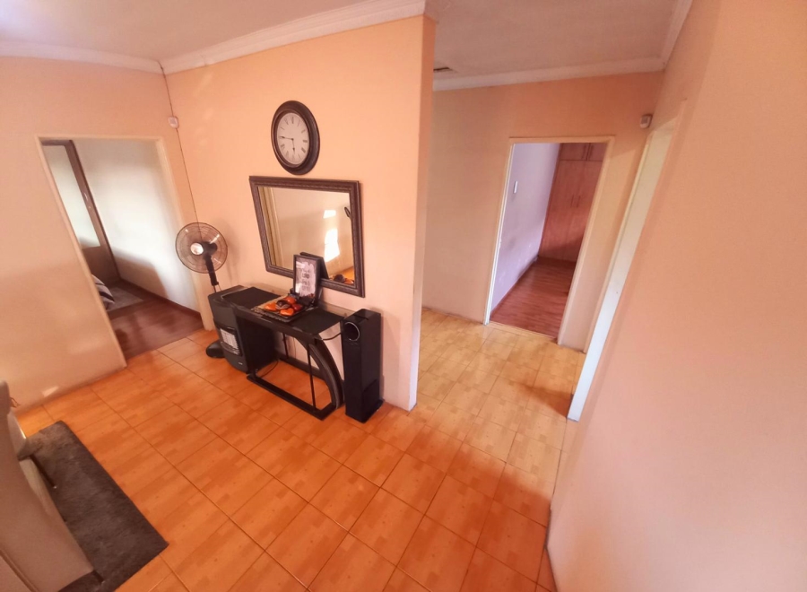 4 Bedroom Property for Sale in Atteridgeville Gauteng