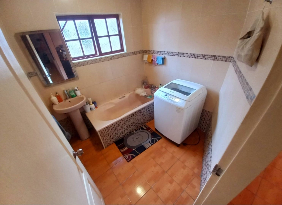 4 Bedroom Property for Sale in Atteridgeville Gauteng