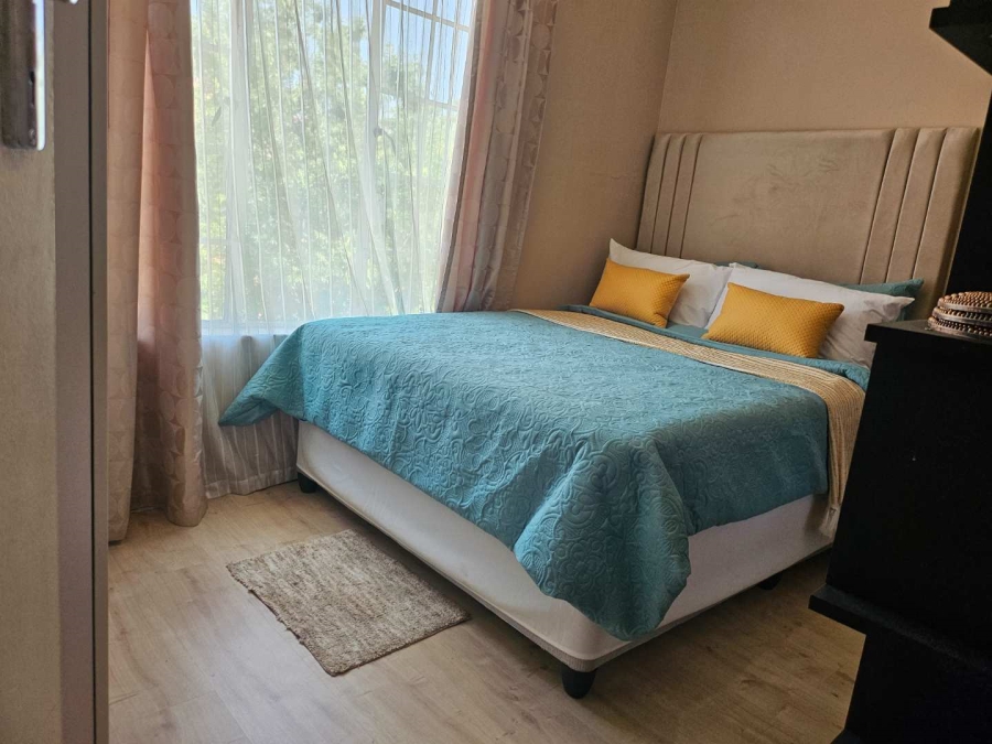 2 Bedroom Property for Sale in Roodepoort Gauteng