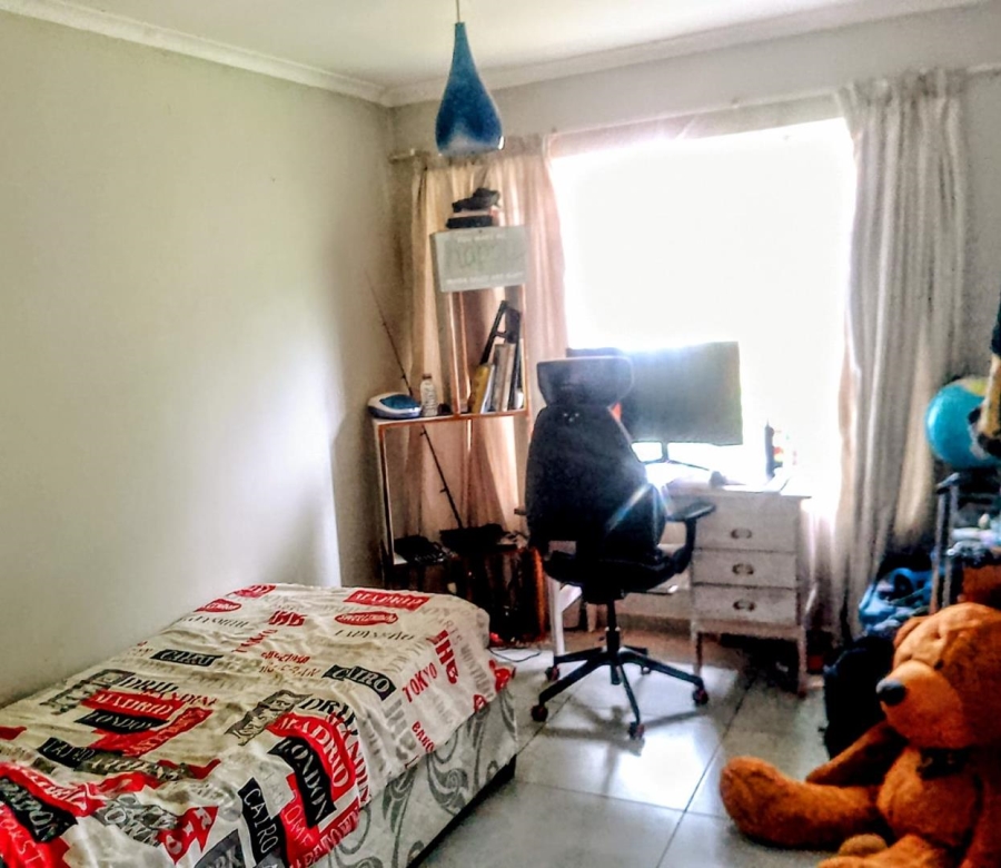 3 Bedroom Property for Sale in Garsfontein Gauteng
