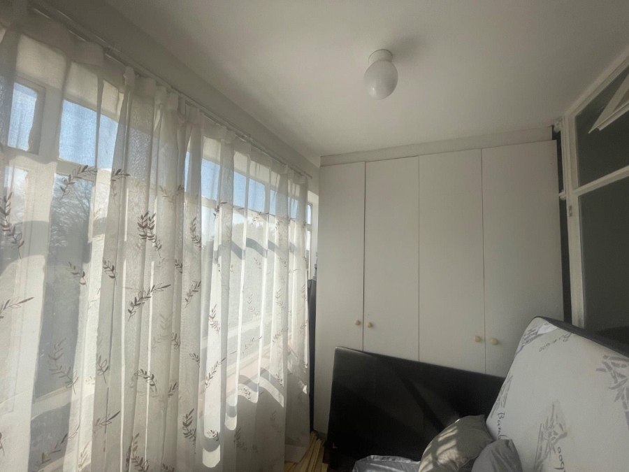 2 Bedroom Property for Sale in Rhodesfield Gauteng