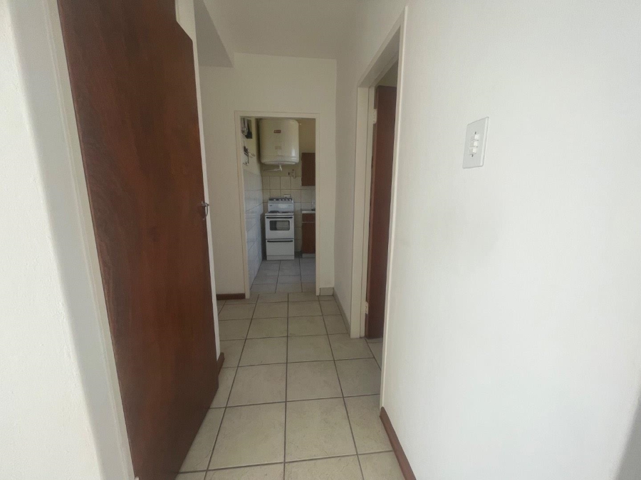 2 Bedroom Property for Sale in Rhodesfield Gauteng