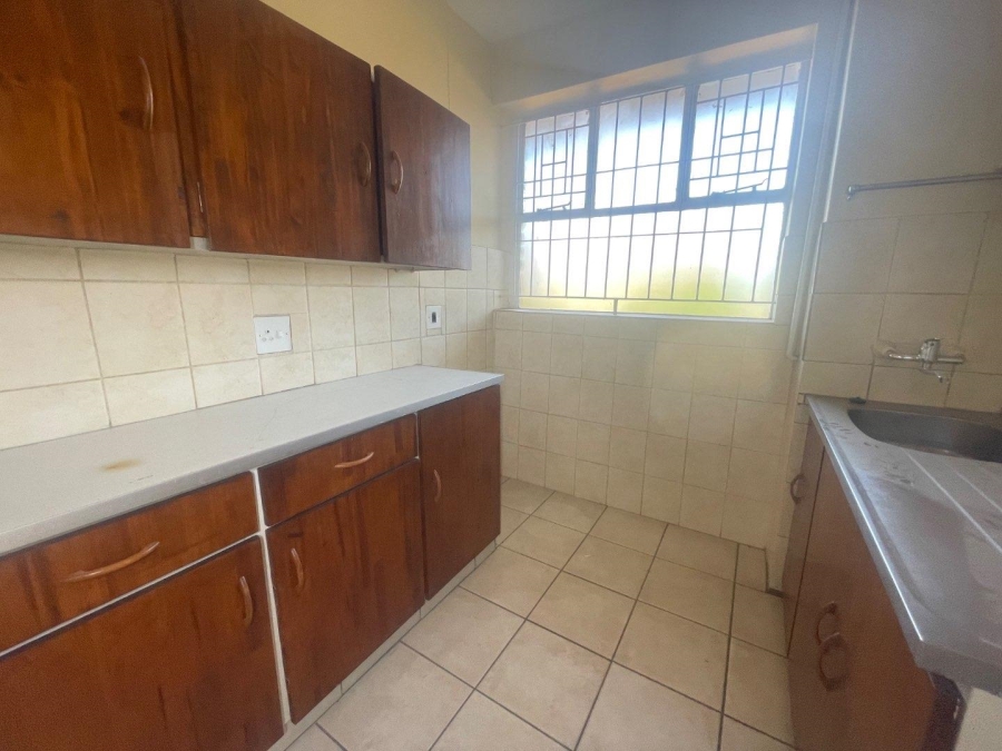 2 Bedroom Property for Sale in Rhodesfield Gauteng