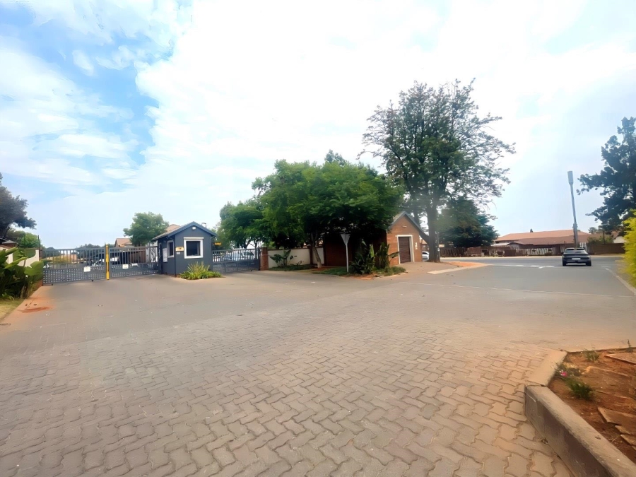 3 Bedroom Property for Sale in Terenure Gauteng