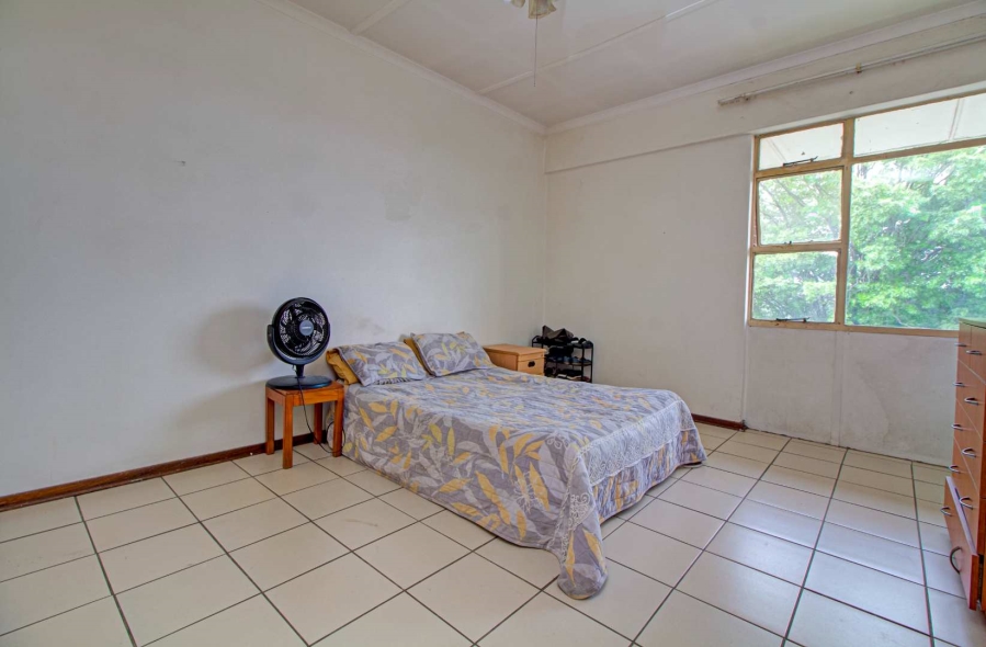 2 Bedroom Property for Sale in Florida Lake Gauteng