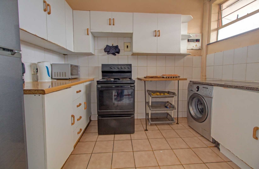 2 Bedroom Property for Sale in Florida Lake Gauteng