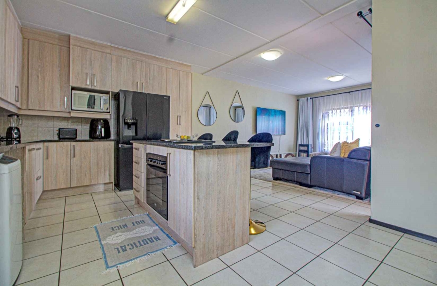 3 Bedroom Property for Sale in Wilgeheuwel Gauteng