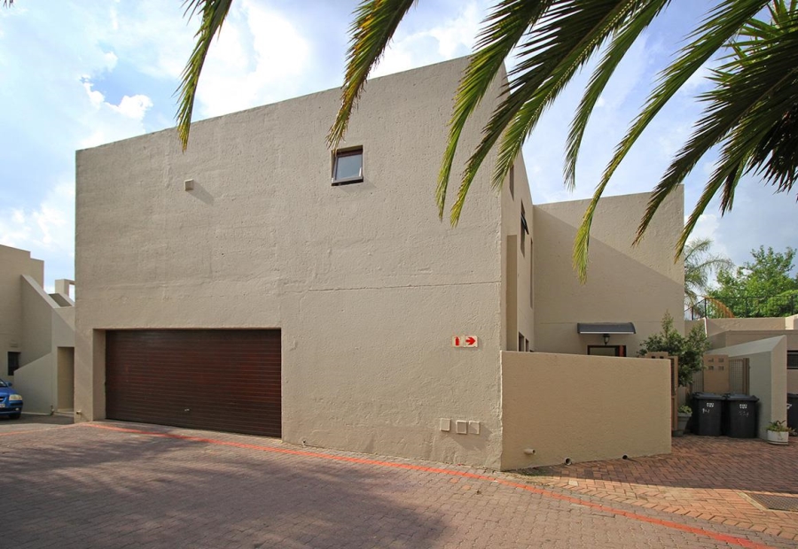 4 Bedroom Property for Sale in Orchards Gauteng