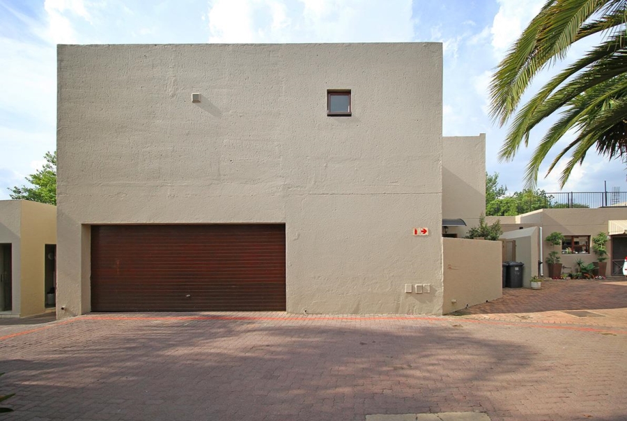 4 Bedroom Property for Sale in Orchards Gauteng