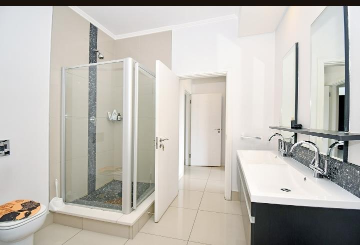 3 Bedroom Property for Sale in Morningside Gauteng