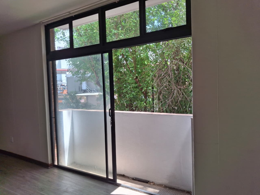 1 Bedroom Property for Sale in Illovo Gauteng