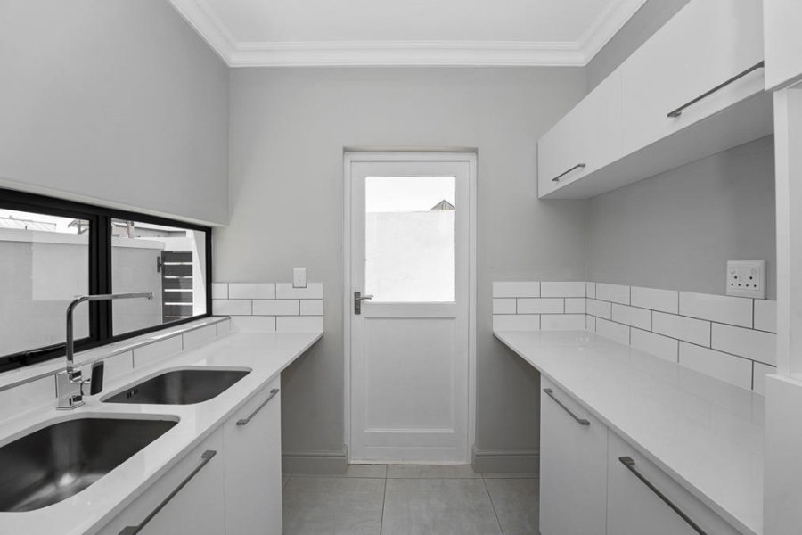 To Let 3 Bedroom Property for Rent in Broadacres Gauteng