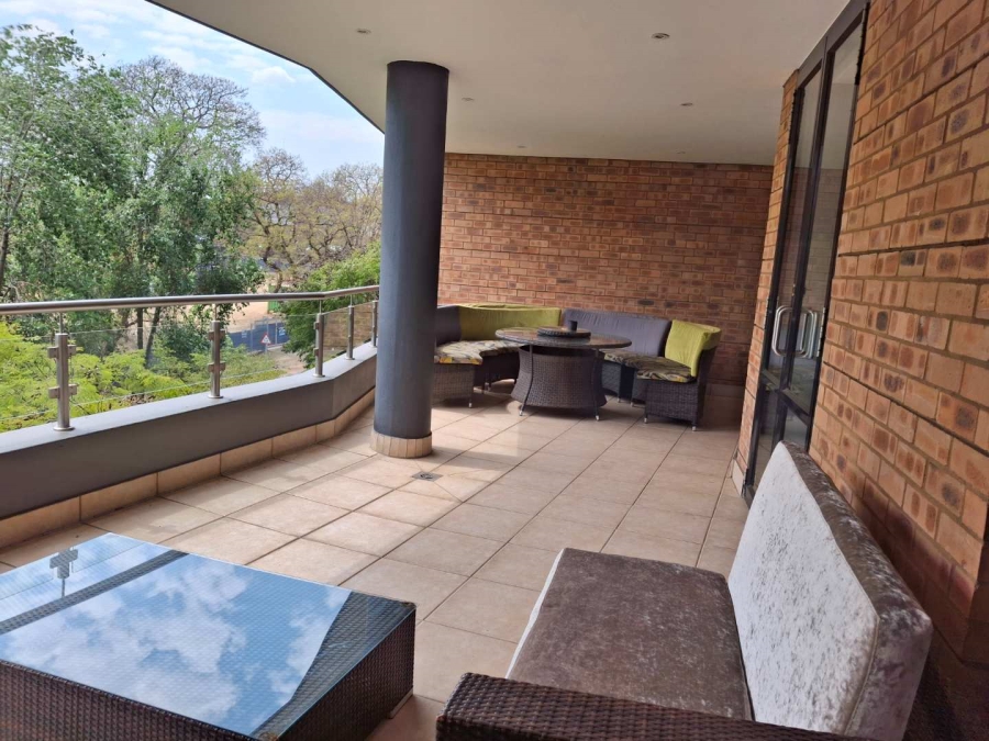 To Let 3 Bedroom Property for Rent in Benmore Gauteng