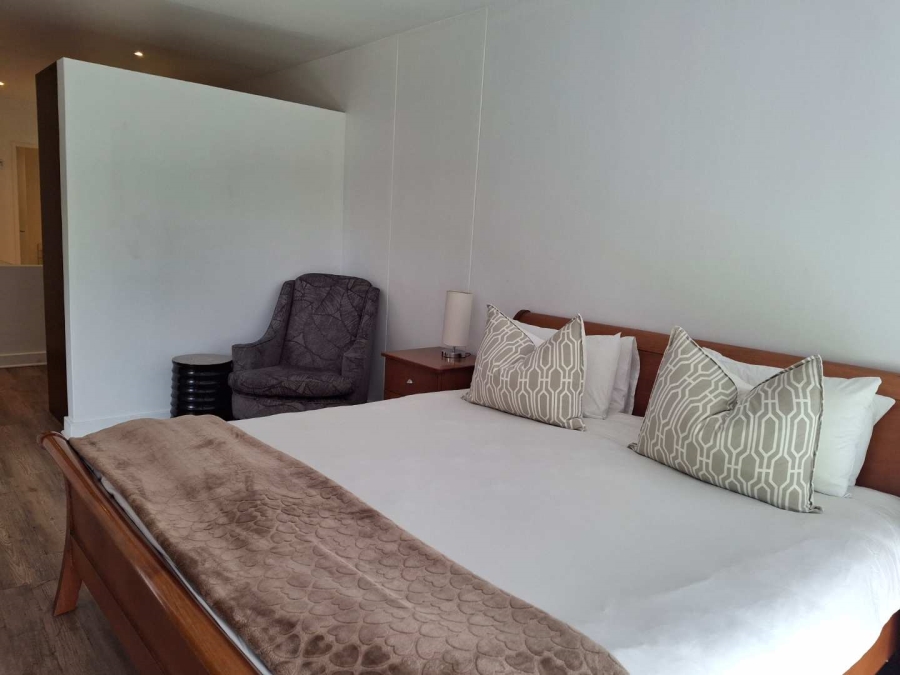 To Let 3 Bedroom Property for Rent in Benmore Gauteng